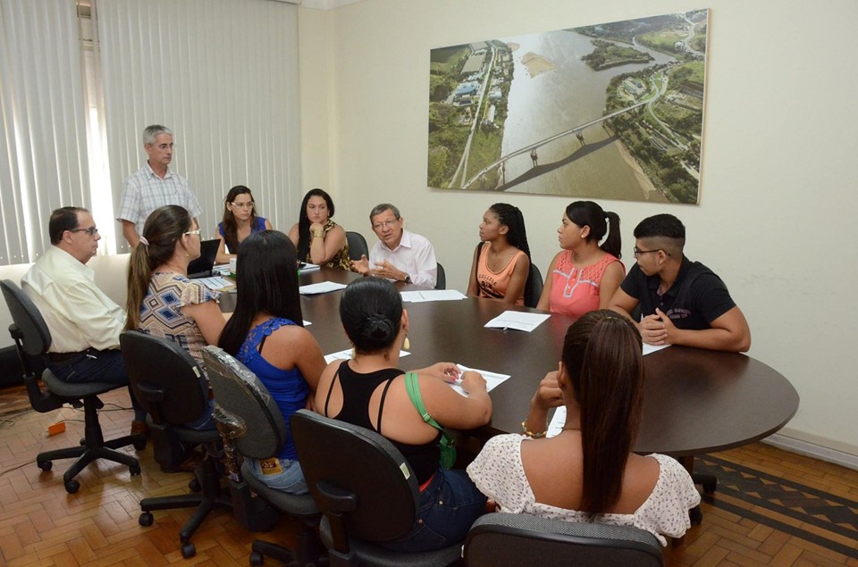 31.03 redim - Foto 1 - Capacitação de Bolsistas de Colatina - Divulgação Prefeitura de Colatina|||Fotógrafo:Prefeitura de Colatina