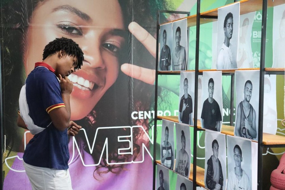 aniver 1 ano nH e colatina